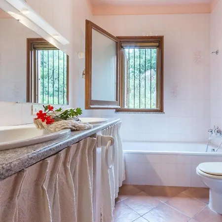 Bellavista Con Piscina Privata, Vista Mare Vicino A 公寓 维拉西米乌斯