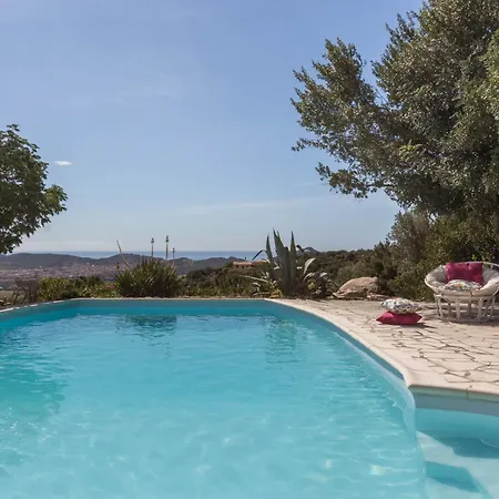 Bellavista Con Piscina Privata, Vista Mare Vicino A Lägenhet