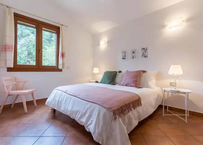 Bellavista Con Piscina Privata, Vista Mare Vicino A Апартаменты Вилласимиус