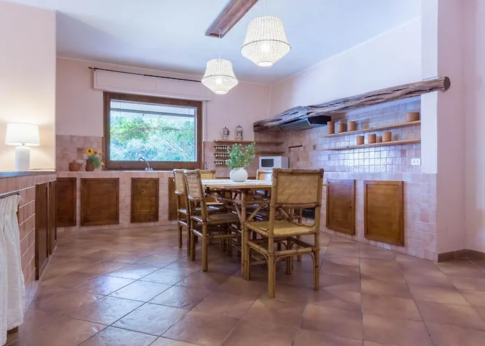Bellavista Con Piscina Privata, Vista Mare Vicino A شقة